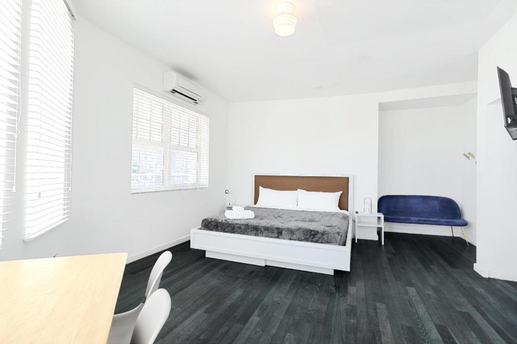 Hotel The Variety By Luxurban